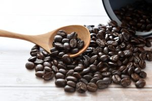 コーヒー豆,コーヒーかす,出がらし,抽出後,再利用,脱臭,消臭剤,乾燥方法,作り方,珈琲,油