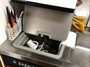 トップオープン食洗機　上蓋式食洗機　撤去　撤去工事　処理　衛生的　収納　工夫