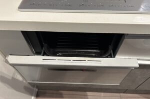 日立（HITACHI）のIH　グリルドアの隙間から煙が出るのはなぜ？対処法は？