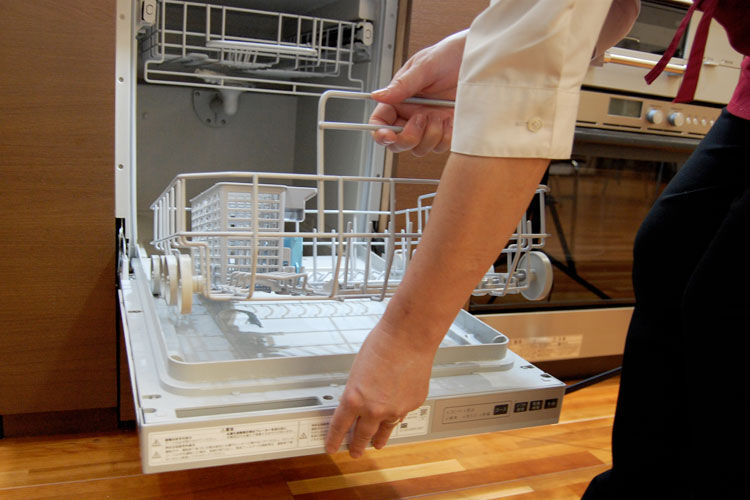 リンナイ　食洗機　食器かご