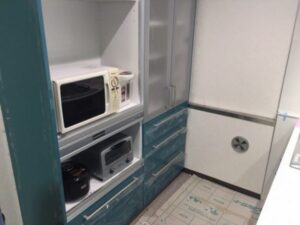京都キッチン取付け隊　家電収納ユニットの取付け