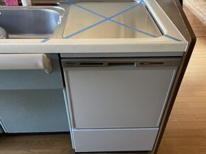 栃木県足利市にてトップオープン食洗機EW-CB53YHからスライド食洗機への入れ替え事例2