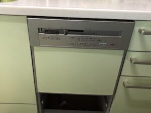青森県八戸市にてパナソニック製食洗機NP-P45RからNP-45MS9Sの入れ替え工事1