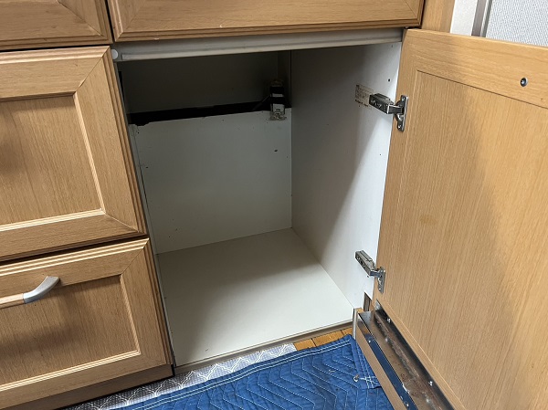 DIYでする食洗機や乾燥機の撤去と処分方法　トップオープン食洗機　オープン収納