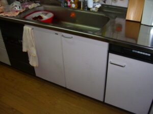 三重キッチン取付け隊　乾燥機のリフォーム色々　施工前