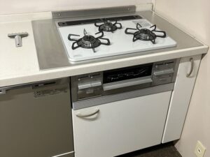 福岡キッチン取付け隊　TOTO特殊コンロの工事