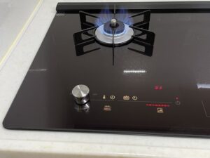 鳥取キッチン取付け隊 ハイブリッドコンロに取替 施工後