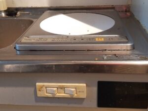 埼玉のキッチン取付け隊　ミニキッチン用1口ヒーターの取替