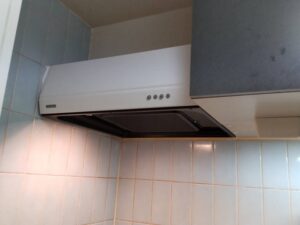 宮崎キッチン取付け隊　ターボファンフードの取替