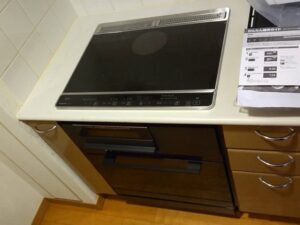 高知キッチン取付け隊　電気オーブンの取替　施工後