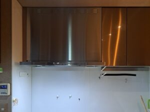 宮崎キッチン取付け隊　洗エールレンジフードへ取替