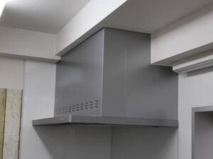 石川キッチン取付け隊　マンションのレンジフードリフォーム術