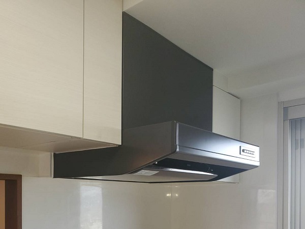 レンジフード　タカラスタンダード　VMA-605ADL/R(K)　幅60cm　ブラック　シロッコファン　前面パネル付き VMA-605ADR (K) タカラスタンダード Takara-Standard レンジフード