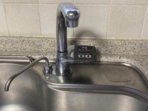 三重キッチン取付け隊　ナイスフォンテⅡの工事