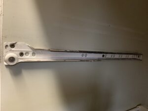 和歌山キッチン取付け隊　引き出しメンテナンス