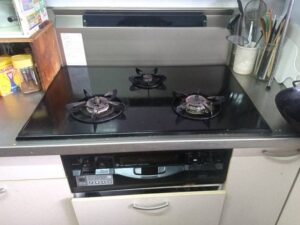 千葉キッチン取付け隊　TOTO特殊コンロの工事 