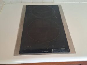 兵庫キッチン取付け隊　グリルなしヒーターの工事