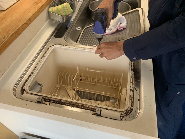 愛知で活躍するキッチン取付け隊