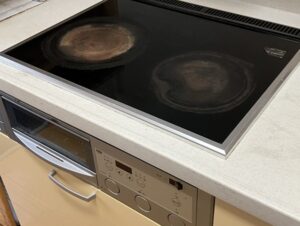富山キッチン取付け隊　IHヒーターの取替　施工前