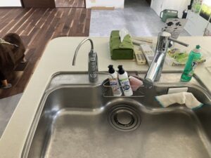 宮崎キッチン取付け隊　アルカリイオン整水器の工事　施工前