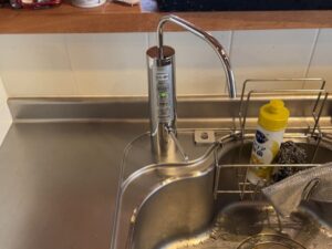 石川キッチン取付け隊　アルカリイオン整水器の工事　施工後
