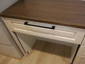北海道キッチン取付け隊　カップボードの取付け