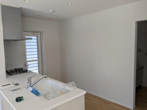 宮崎キッチン取付け隊　カップボードの取付け
