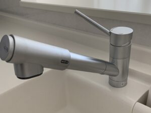 愛媛キッチン取付け隊　カートリッジそのままで浄水栓の交換