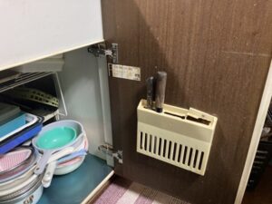 山口キッチン取付け隊　キッチン扉蝶番メンテナンス　施工後 