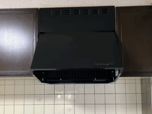 富山キッチン取付け隊　シロッコファンフードの取替　施工後