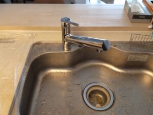 富山キッチン取付け隊　タカギ浄水栓の工事　施工前 