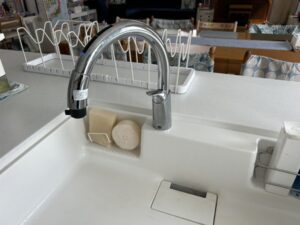 滋賀キッチン取付け隊　タッチレス水栓の取替　施工前
