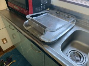 トップオープン食洗機の工事　施工前
