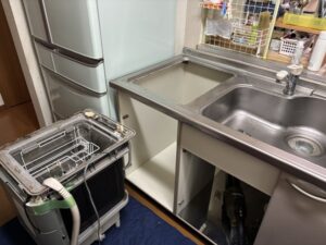 石川キッチン取付け隊　トップオープン食洗機の工事　施工前