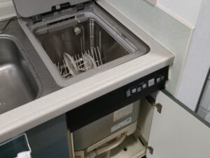 富山キッチン取付け隊　トップオープン食洗機の工事　施工前