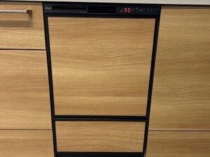 フロントオープン食洗機の工事　施工後