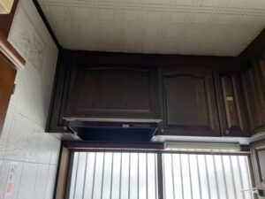 滋賀キッチン取付け隊　プロペラからシロッコファンへの取替　施工前