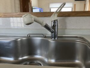 富山キッチン取付け隊　ワンホールシングル水栓の取替　施工前