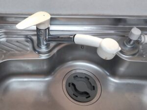 石川キッチン取付け隊　ワンホールシングル水栓の取替　施工前