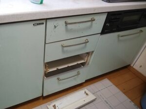 茨城キッチン取付け隊　引き出しメンテナンス
