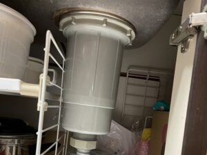 石川キッチン取付け隊　排水トラップの交換