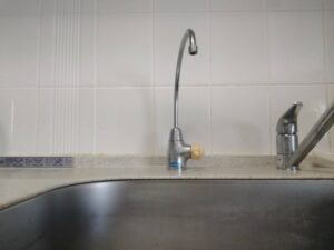 宮崎キッチン取付け隊　浄水器の取り外し　施工前