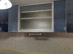 宮崎キッチン取付け隊　電動昇降乾燥機の工事　施工前