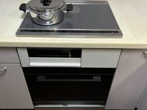 電気コンロの根本的な選び方　IHとオーブン両方交換　施工後