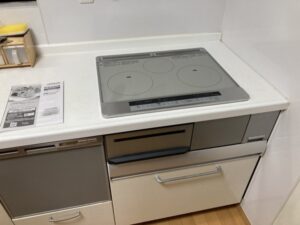 電気コンロの根本的な選び方　IHヒーター交換工事　施工後