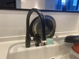 キッチン水栓の自由な選び方　KVK　施工後