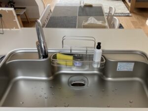 ビルトイン浄水器の面白い選び方　LIXILのキッチンに浄水器に後付けたい　クリンスイ　施工前