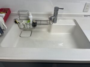 ビルトイン浄水器の面白い選び方　TOTOキッチンシンクに浄水器を付けたい　施工前