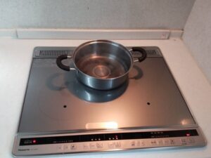 電気コンロの根本的な選び方　オールメタルにする　施工後