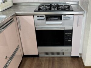 電気コンロの根本的な選び方　ガスオーブンにする　施工後